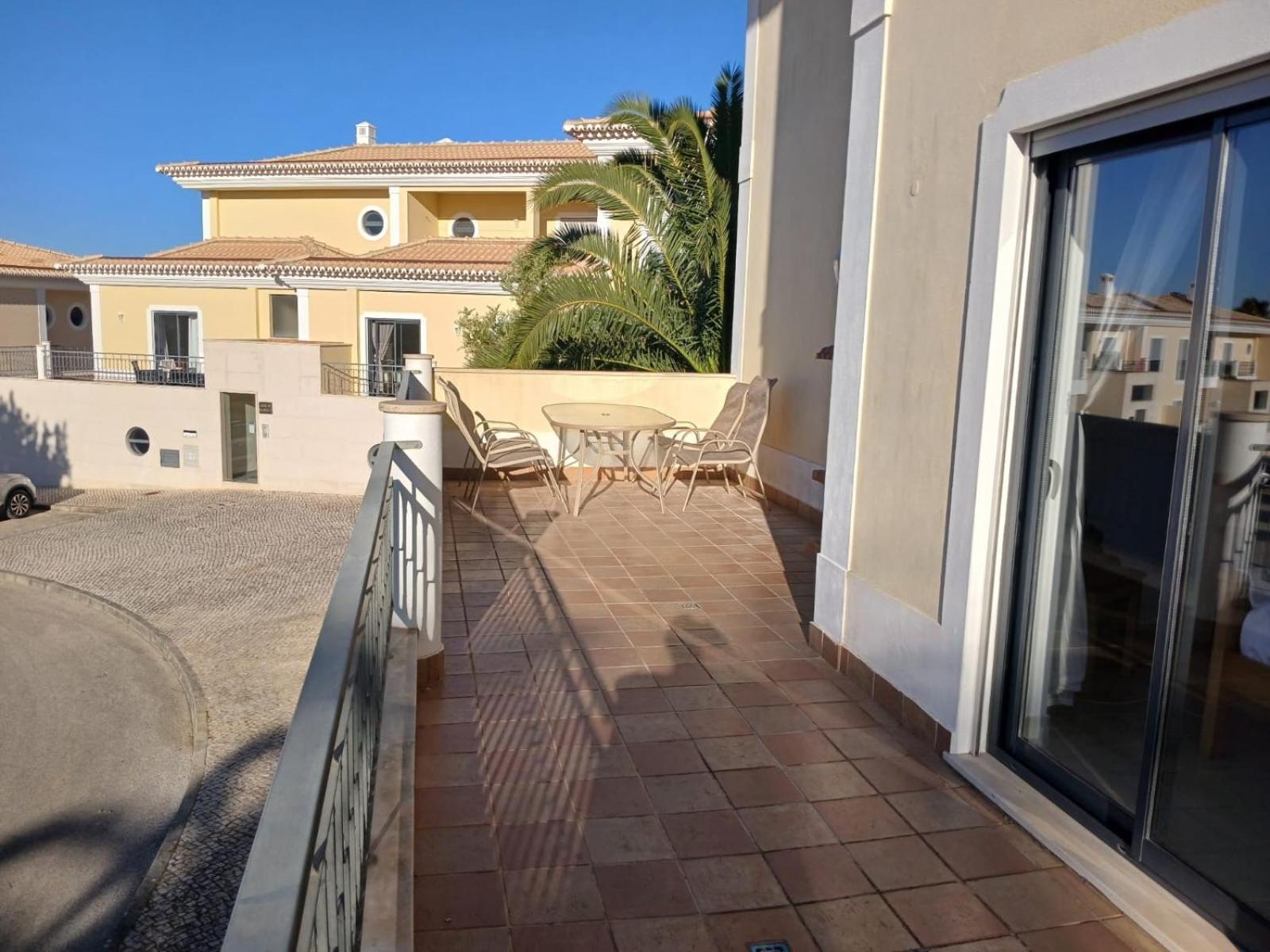 Apt Aurora Lote 80 3 Bedroom Lagos Exterior photo